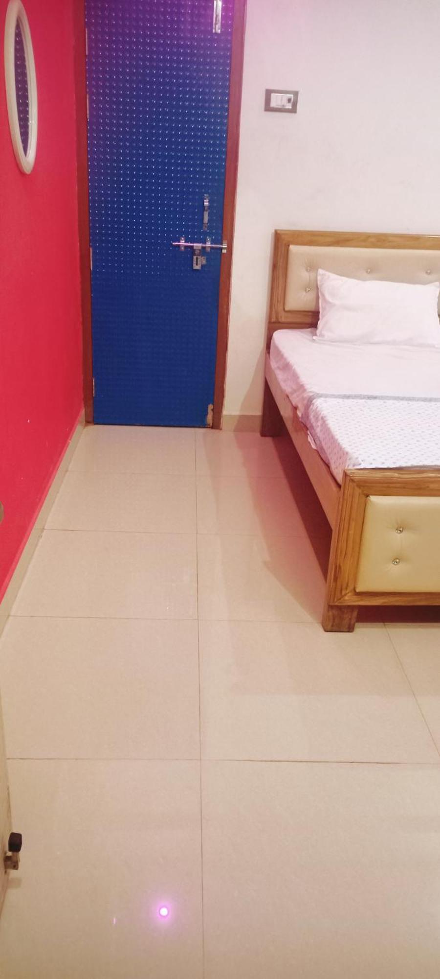 Maa Savitri Gest House Hotel Ayodhya Exterior foto